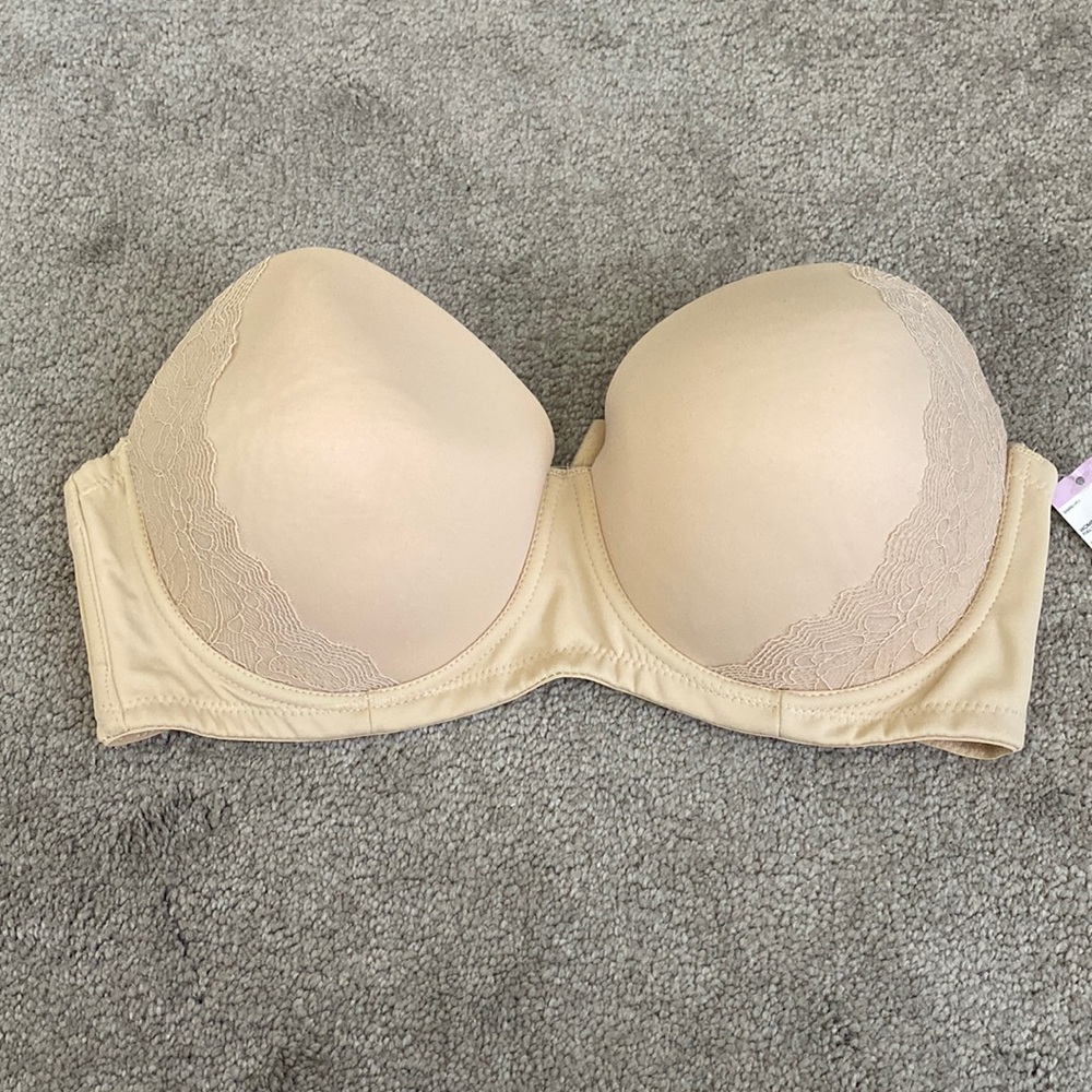🆕 Strapless Push-up Bra 38D